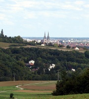 Blick auf Aichahof + Stadt